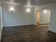 Photo - 10322 Plainview Ave House
