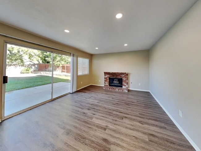 Photo - 24805 Half Dome Ct