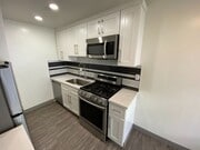 Photo - 3538 Keystone Av Apartment Unit 7
