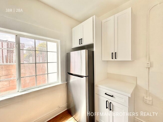 Photo - 617 S Soto St Unit 1