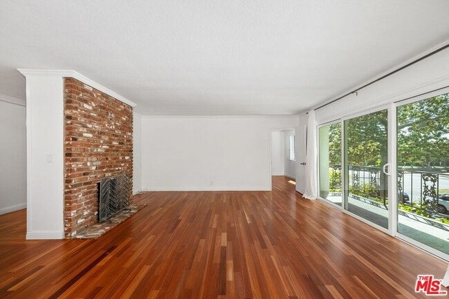 Photo - 404 San Vicente Blvd Unit 201