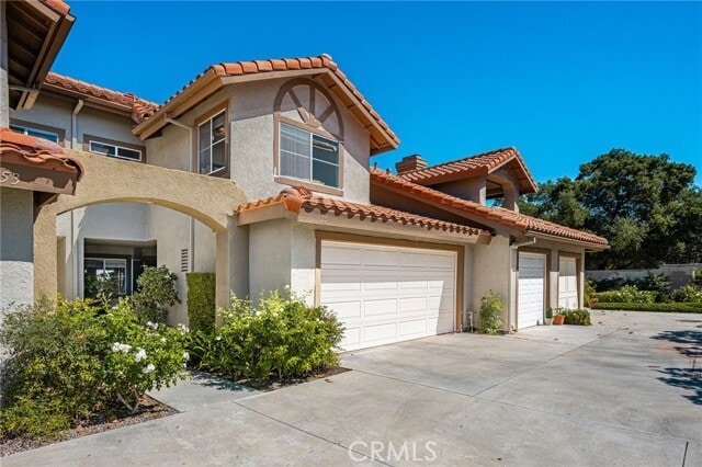 Building Photo - 55 Vista Barranca Unit 90