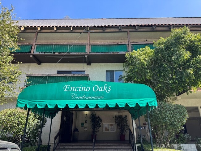 Photo - 5460 White Oak Ave Unit C109