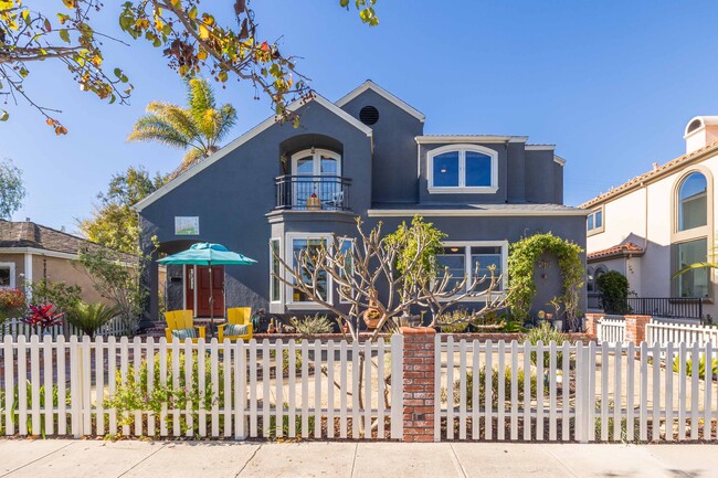 Photo - 1605 Lynngrove Dr House
