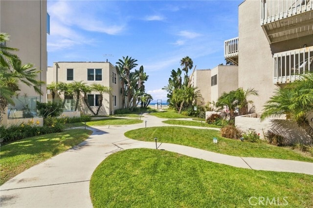 Building Photo - 7301 Vista Del Mar Unit A101