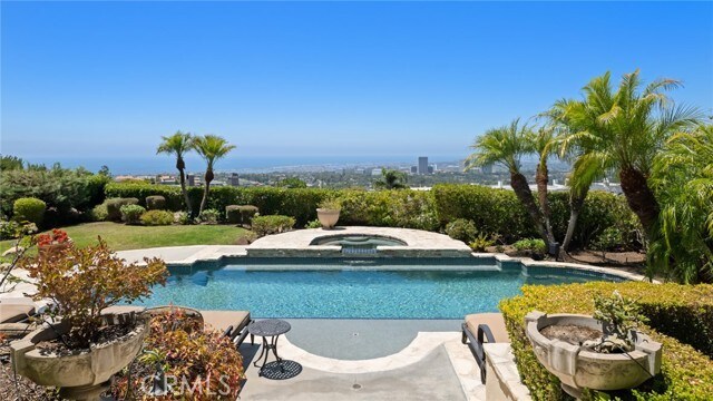 Photo - 5 Ridgeline Dr