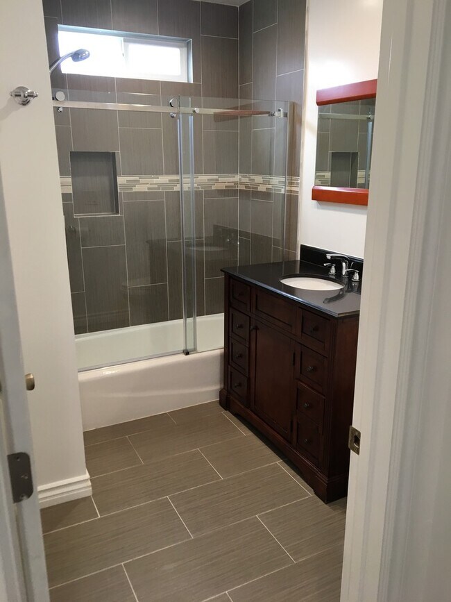 Photo - Spacious Four Bedroom Home In Ladera Heights