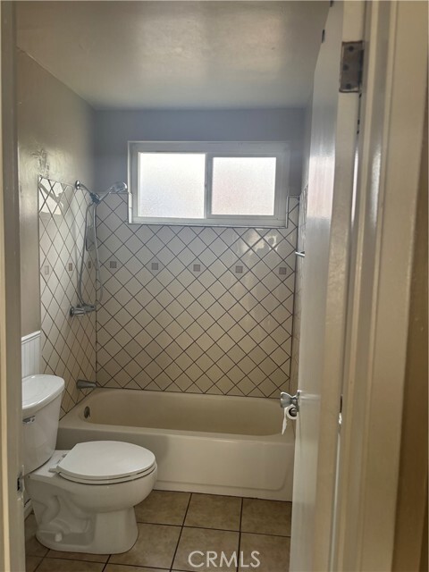 Photo - 650 N 3rd Ave