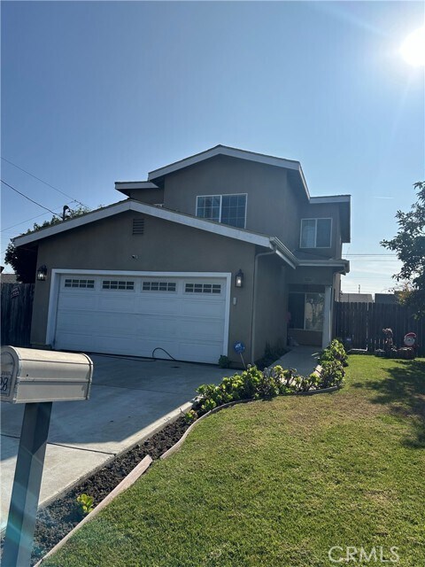 Photo - 628 E Lomita Blvd House