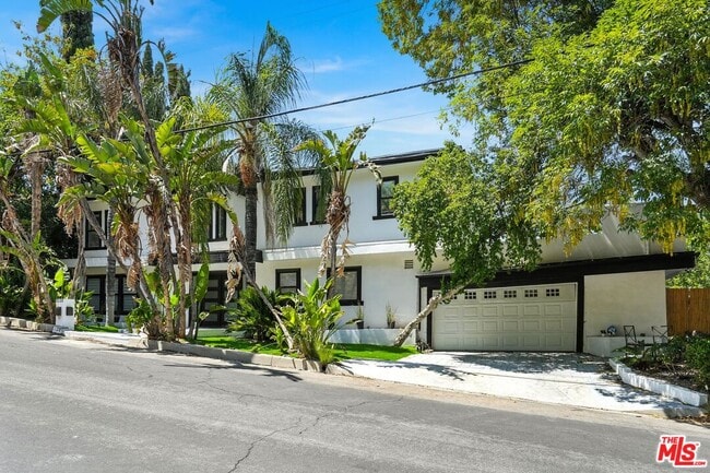Photo - 5128 Llano Dr House