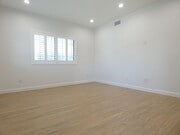 Photo - 5346 Lexington Ave Unit 5346