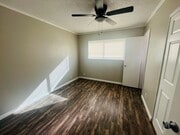 Photo - 3 Bedroom 2 Bathroom Home!