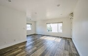 Photo - 1333 W 36th Pl Unit 3