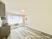 Photo - 15938 Vanowen St Unit 11