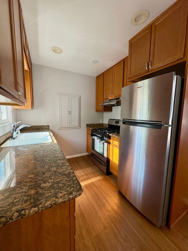 Photo - 3686 Third Ave Unit 8