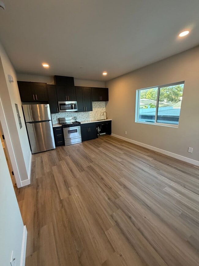 Photo - 3365 A St Unit Studio 2