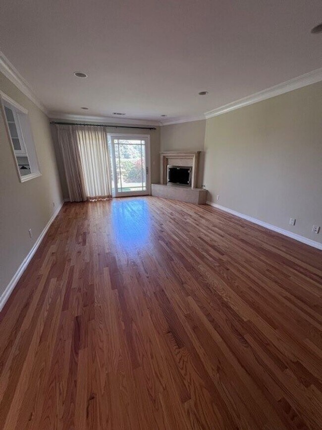 Photo - Charming 3 bedroom/ 2 bath single-family home