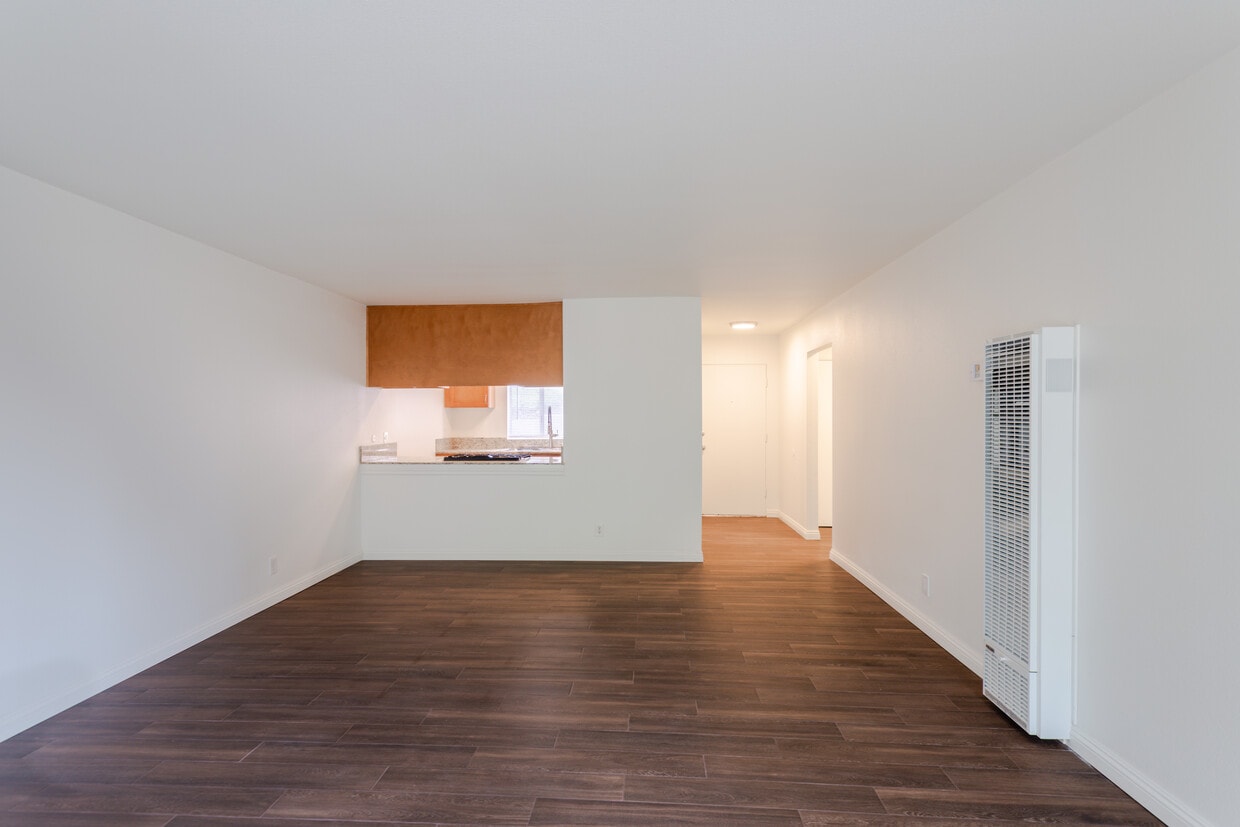 3D Tour - Aloma Apartments