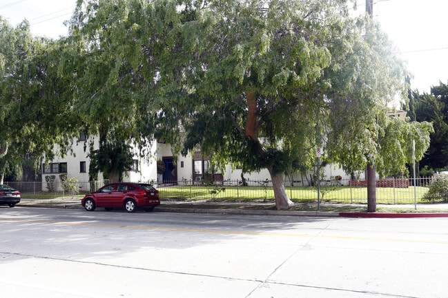 Building Photo - 5302 Colfax Ave Rental