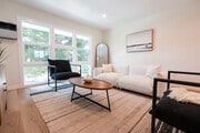 Photo - 1319 Havenhurst Dr
