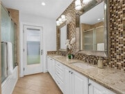 Photo - 1015 Nottingham Rd