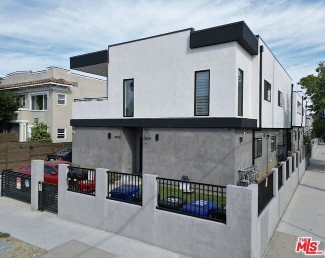 Photo - 4601 Pickford St Unit 1845