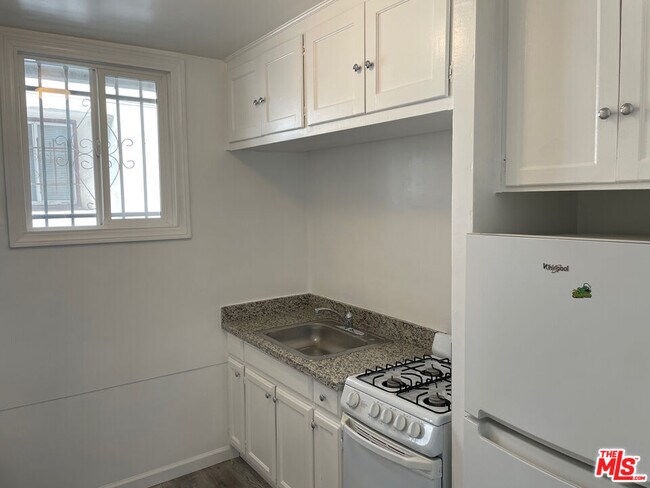 Photo - 1620 S St Andrews Pl