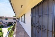 Photo - 728 Cedar Ave