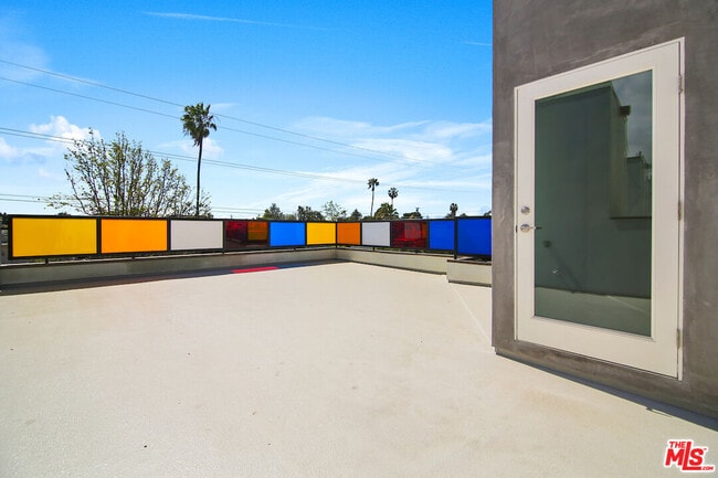 Photo - 2496 S Centinela Ave Unit 1