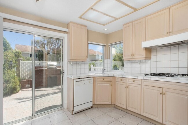 Photo - Highly desirable 2/2 Single-Level Village Laguna Niguel Heights home for lease