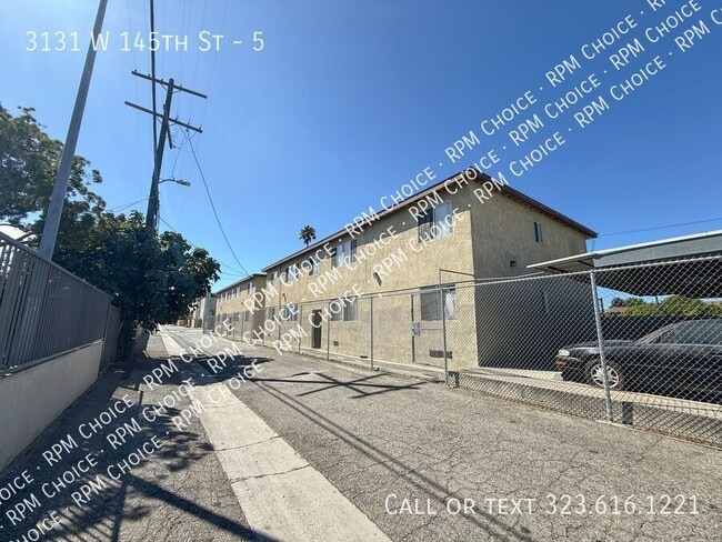 Building Photo - 3131 W 145th St Unit 5