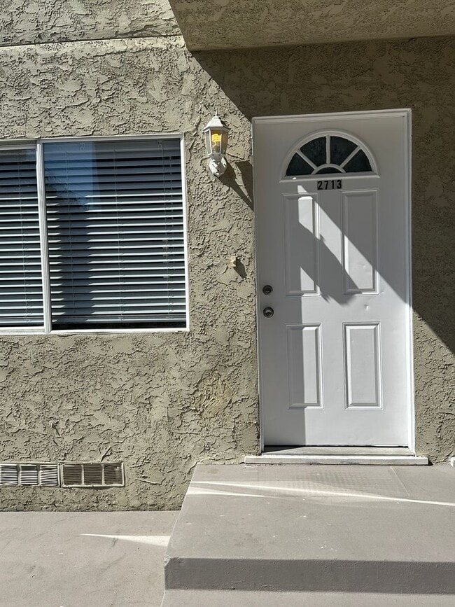 Photo - Renovated 1 Bedroom, 1 Bath Ground Floor Apartment with Washer/Dryer and 1 Car Garage Unit 2713