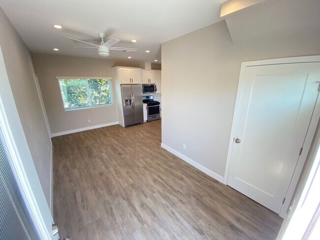 Photo - 4BD/2BA with designated yard space!