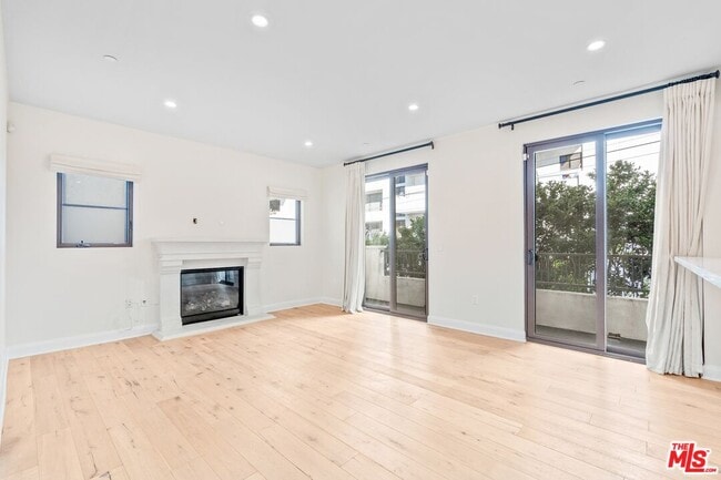 Photo - 10647 Ashton Ave Unit 203