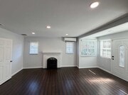 Photo - 10102 Fernglen Ave