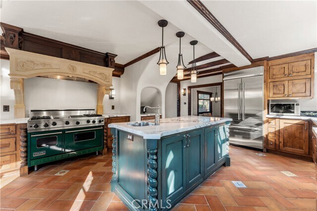 Photo - 1481 Santa Cruz St