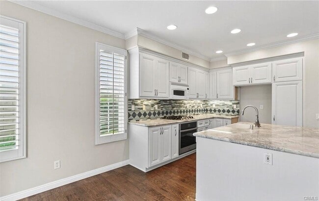 Building Photo - 7057 Trestles Ct Rental