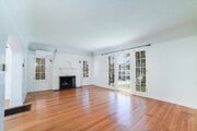 Photo - 1038 S Citrus Ave Apartment