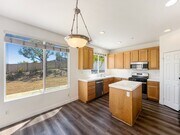 Photo - Beautiful 4B/3BA home in Vista for Rent!