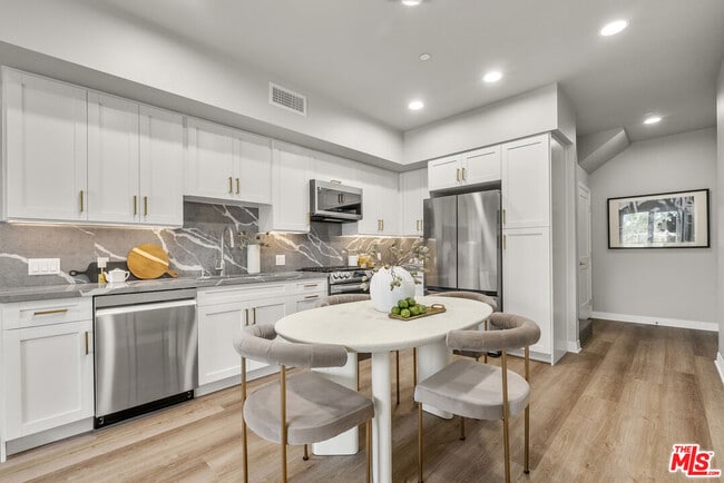 Photo - 7428 Santa Monica Blvd Unit PH 501