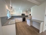 Photo - Stylish Camarillo Retreat for Lease House