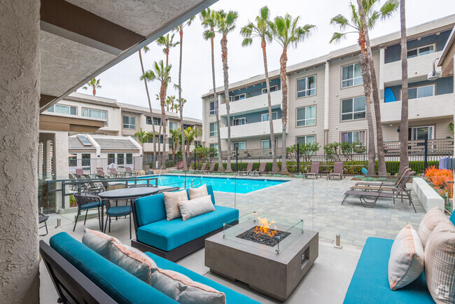 Building Photo - The Gallery at Playa Pacifica Rental