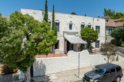 Alternate - 4319 Price St Apartments