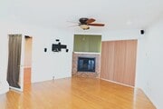 Photo - 1325 W 34th St