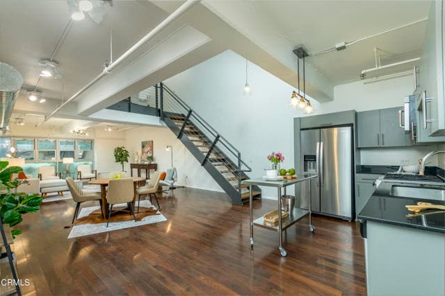 Photo - 510 S Hewitt St Unit 106