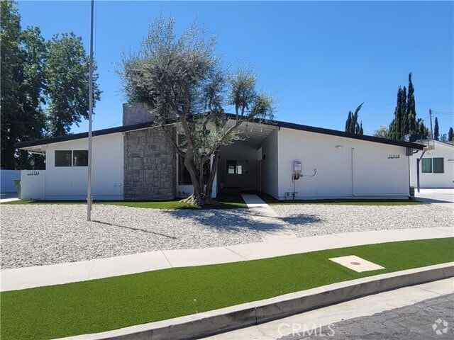 Building Photo - 17314 Bircher St Rental