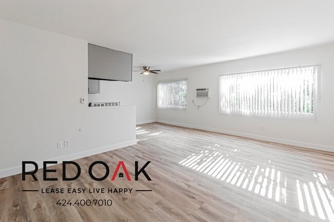 Photo - 5130 Yarmouth Ave Condo Unit 34