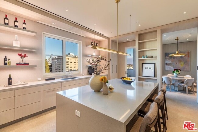 Photo - 455 N Palm Dr Unit PH