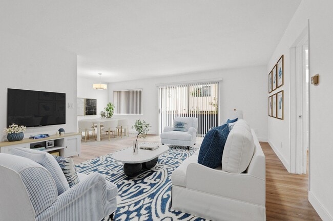 Photo - Rexford Drive Apartments