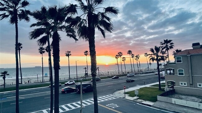 Photo - 1516 Pacific Coast Hwy Unit 304